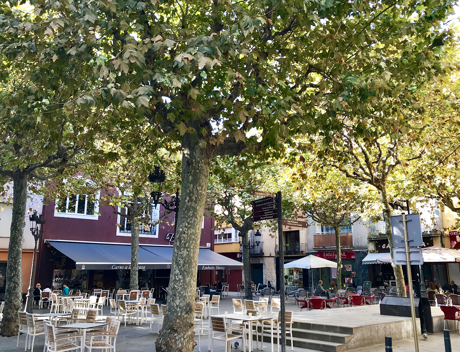 S'allarga el permís d'ampliació de l'espai de les terrasses fins al 31 de desembre