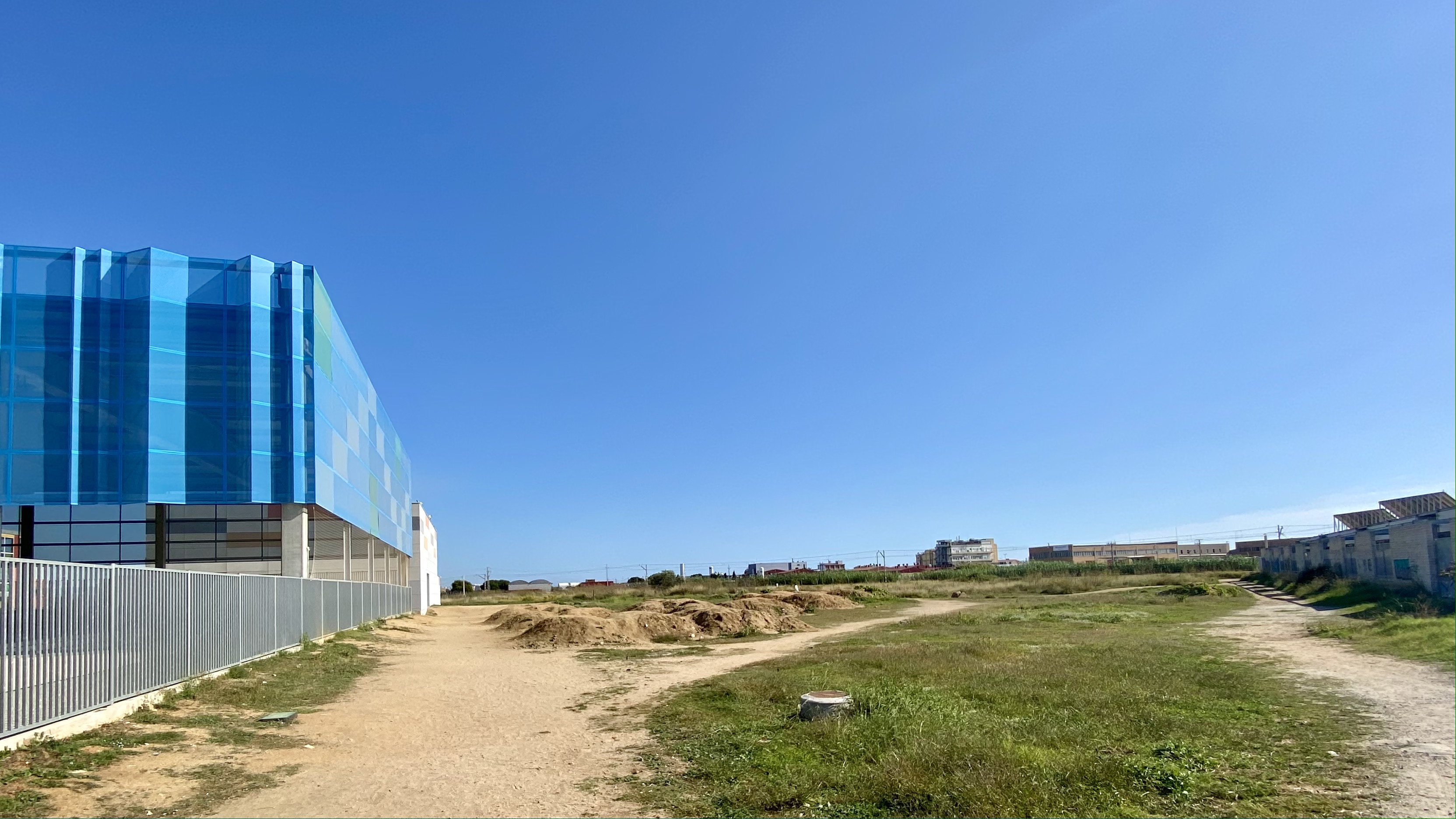Malgrat tindrà un circuit per a bicicletes al costat del camp de futbol