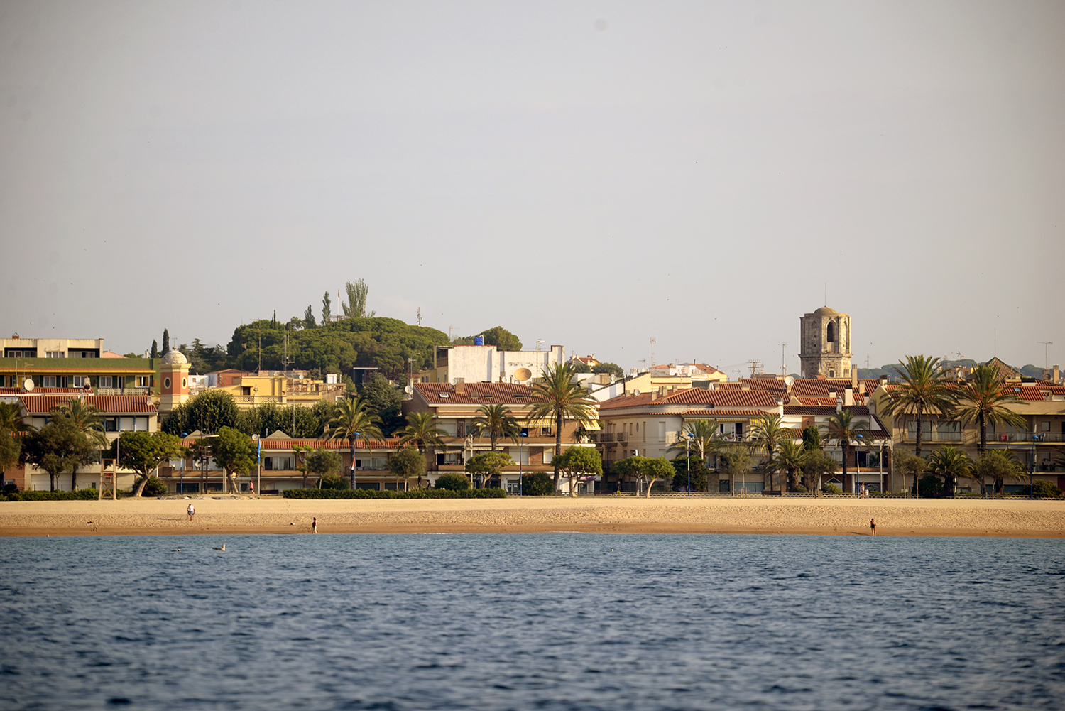 Malgrat torna a renovar un any més les banderes blaves de les platges de Malgrat Centre i de l'