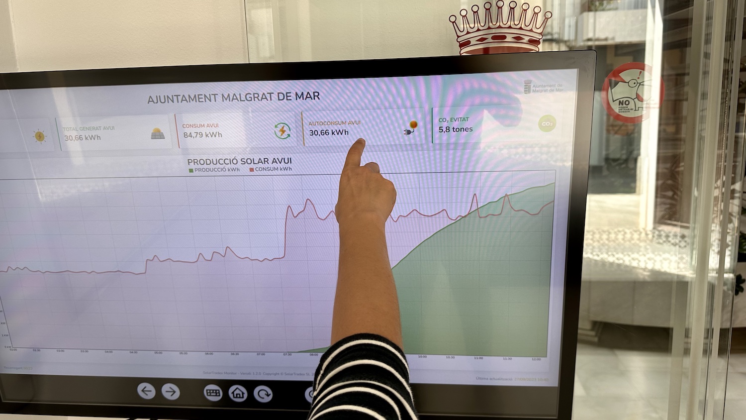 Un 30% del consum elèctric de l'edifici de l'Ajuntament prové de les plaques solars instal·lades 