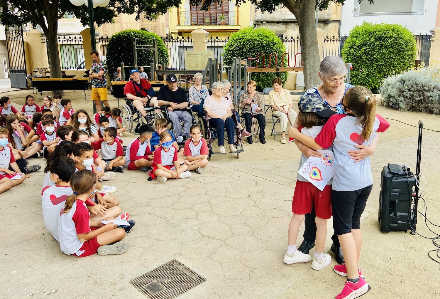 Noves trobades intergeneracionals entre mainada i gent gran aquesta setmana 