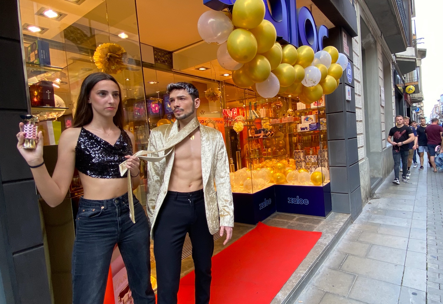 La Shopping Night celebra deu anys demà